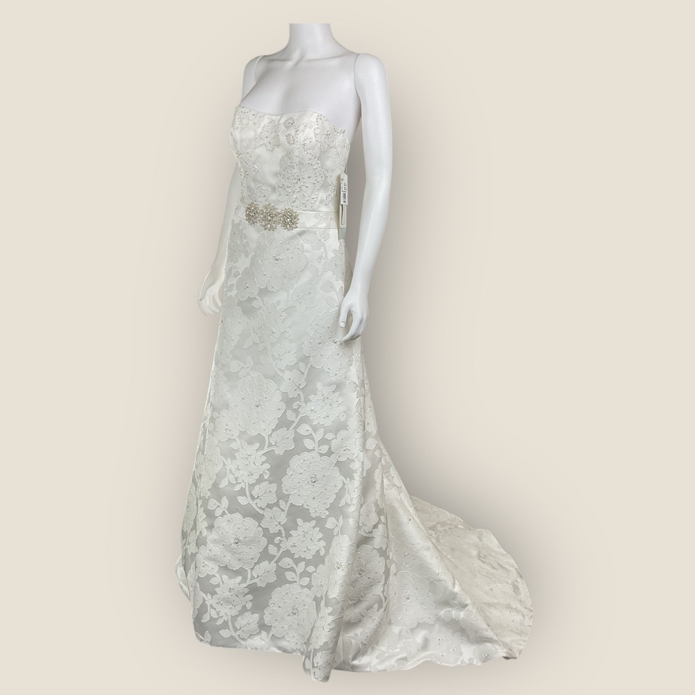 Strapless Wedding Dress Floral Lace Applique Beaded Bridal Gown